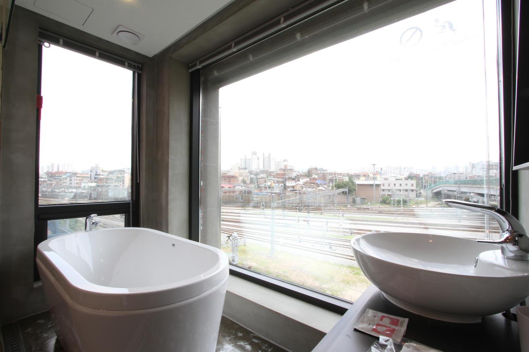 31Page Hotel Seoul Room photo